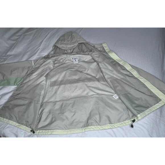 Columbia Womens Rain Coat W/Adjustable Hood Size XL Short Beige/Green - Picture 7 of 14